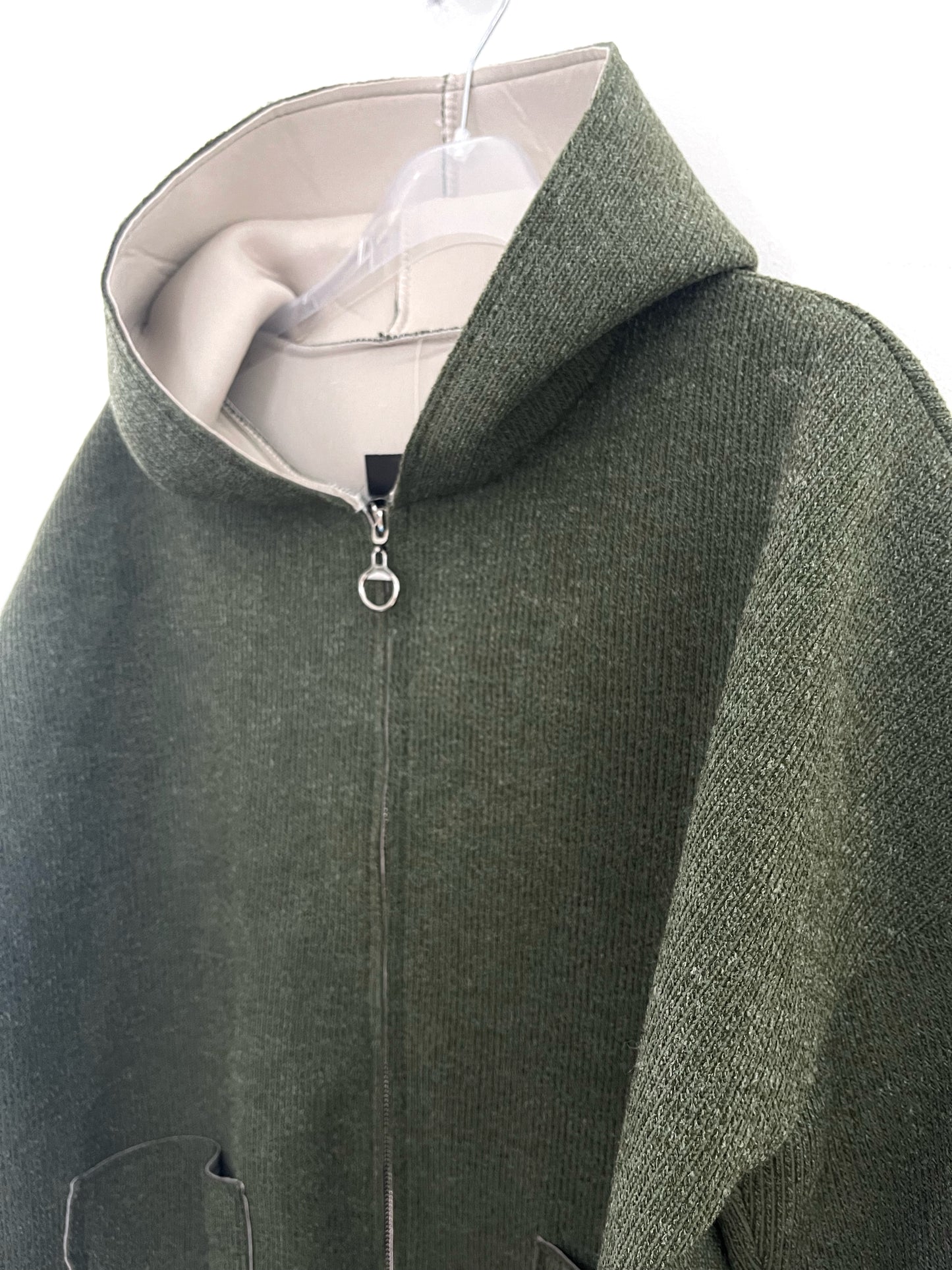 Giacca strutturata oversize in neoprene 🍁 tinta unita, con cappuccio e tasconi applicati