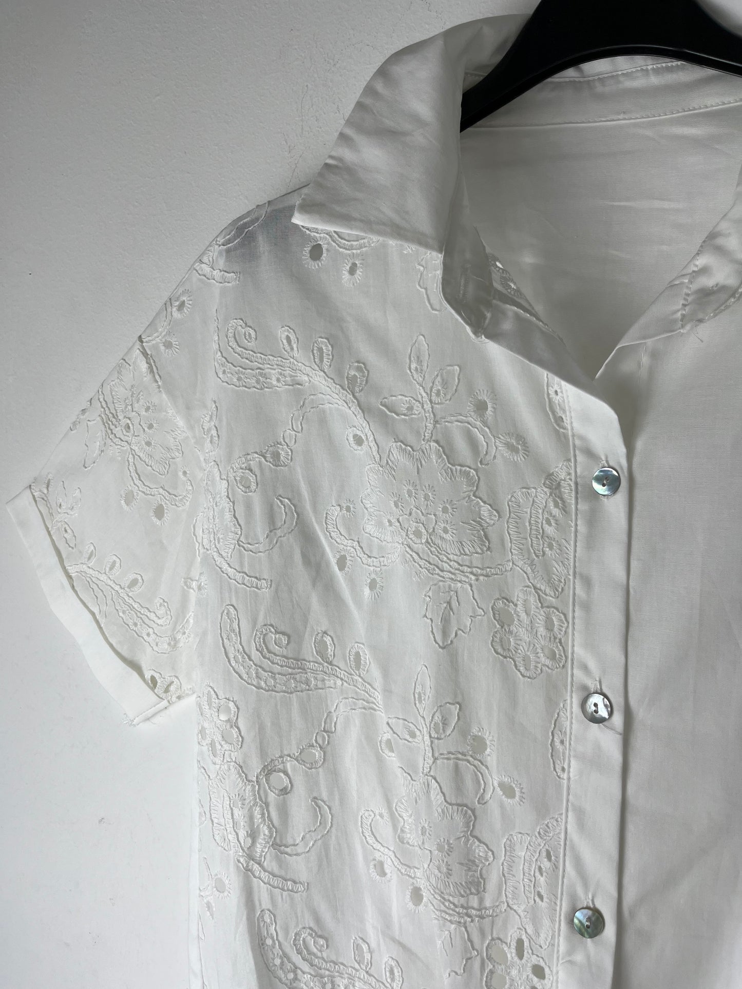 Camicia metà sangallo
