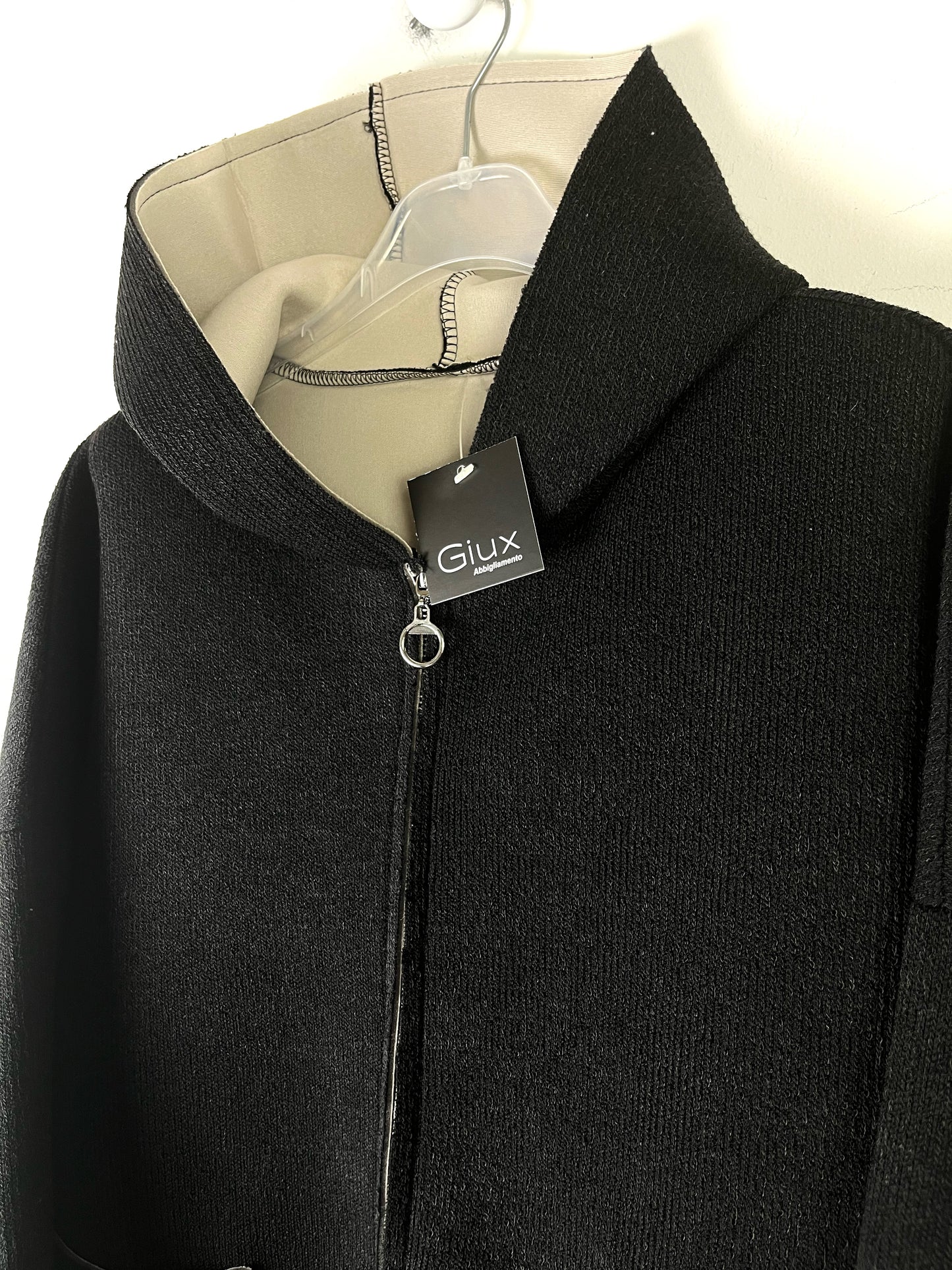 Giacca strutturata oversize in neoprene 🍁 tinta unita, con cappuccio e tasconi applicati