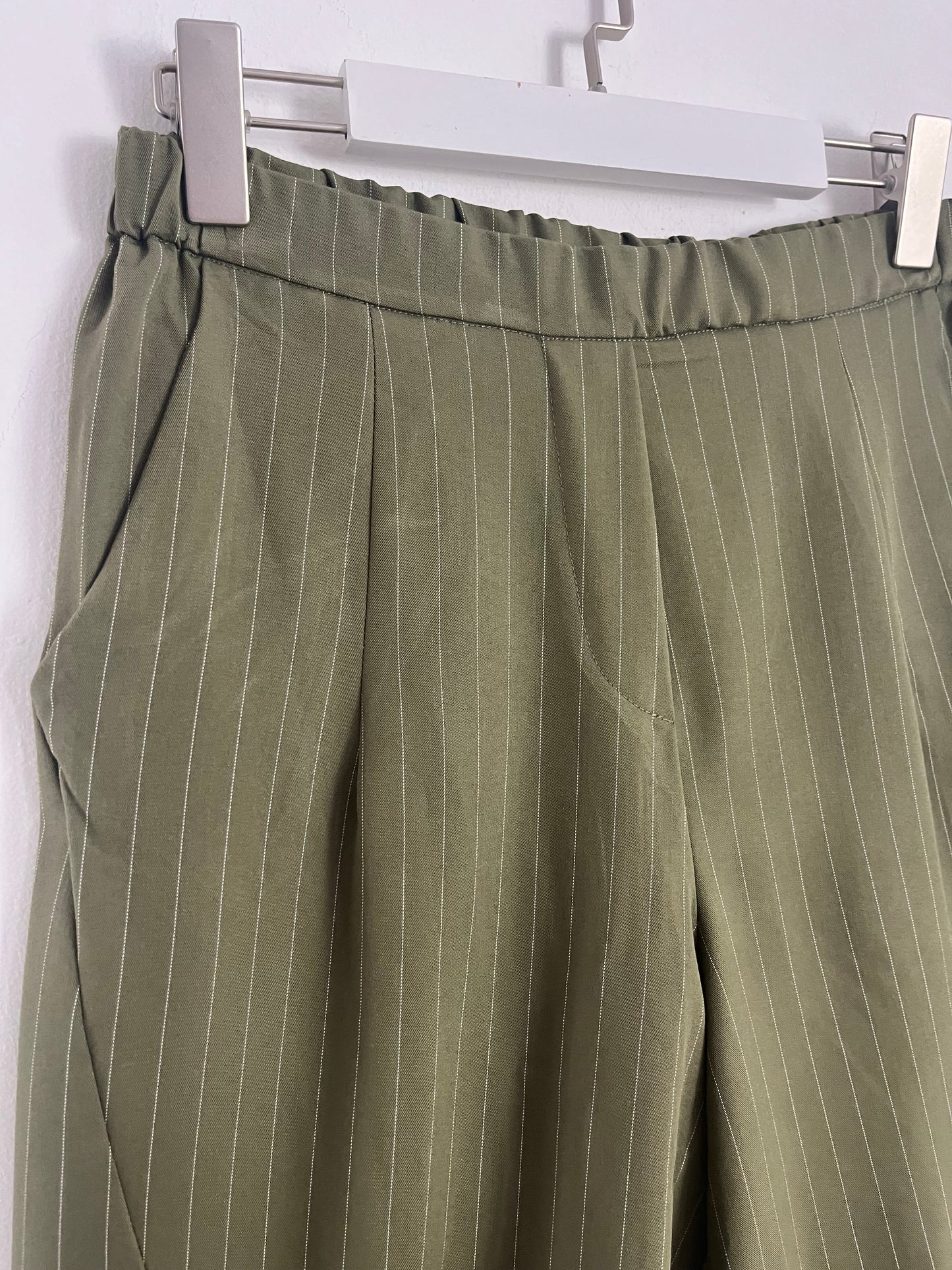 Pantalone gessato elegante