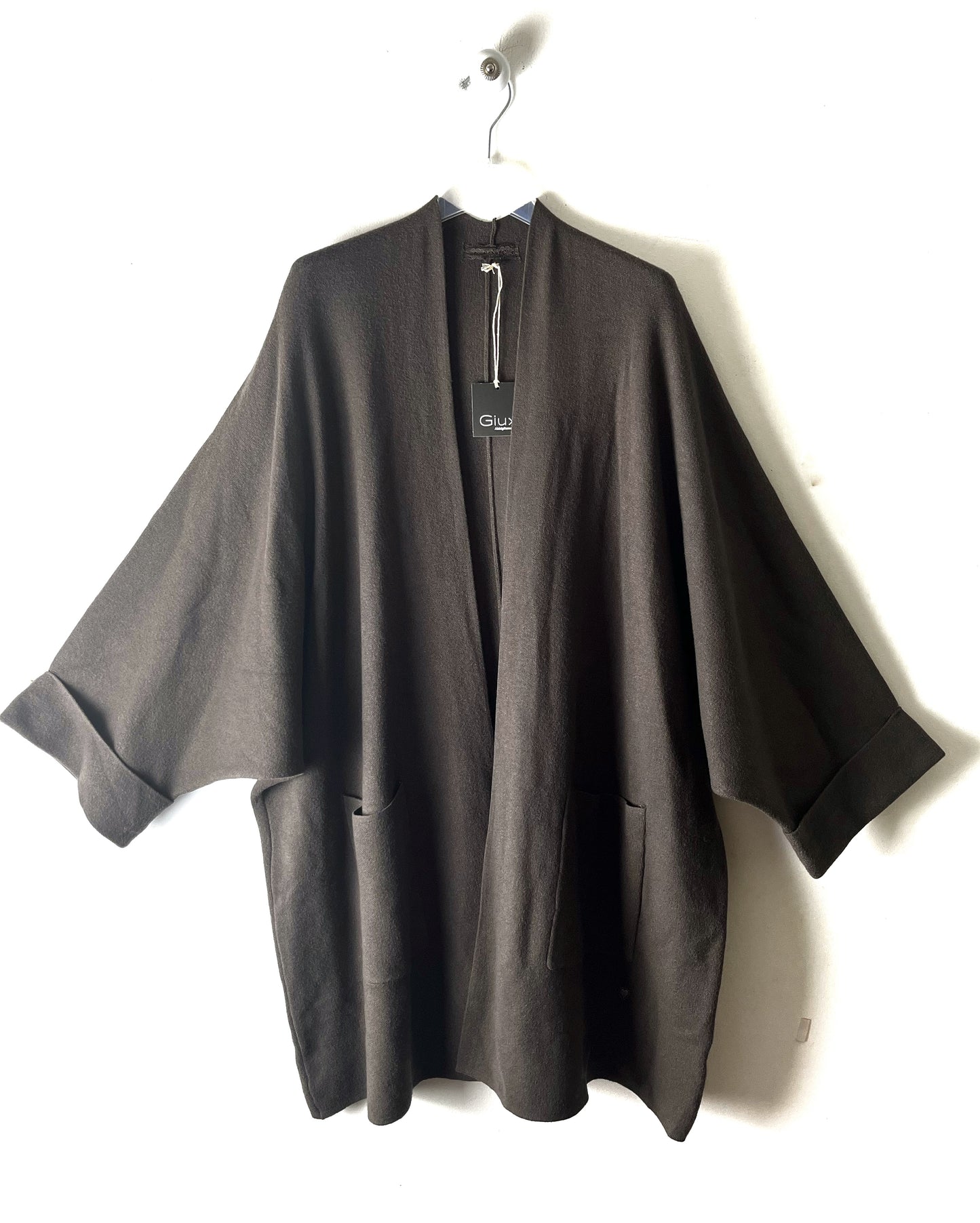 Cardigan kimono aperto davanti, maniche ampie in calda viscosa