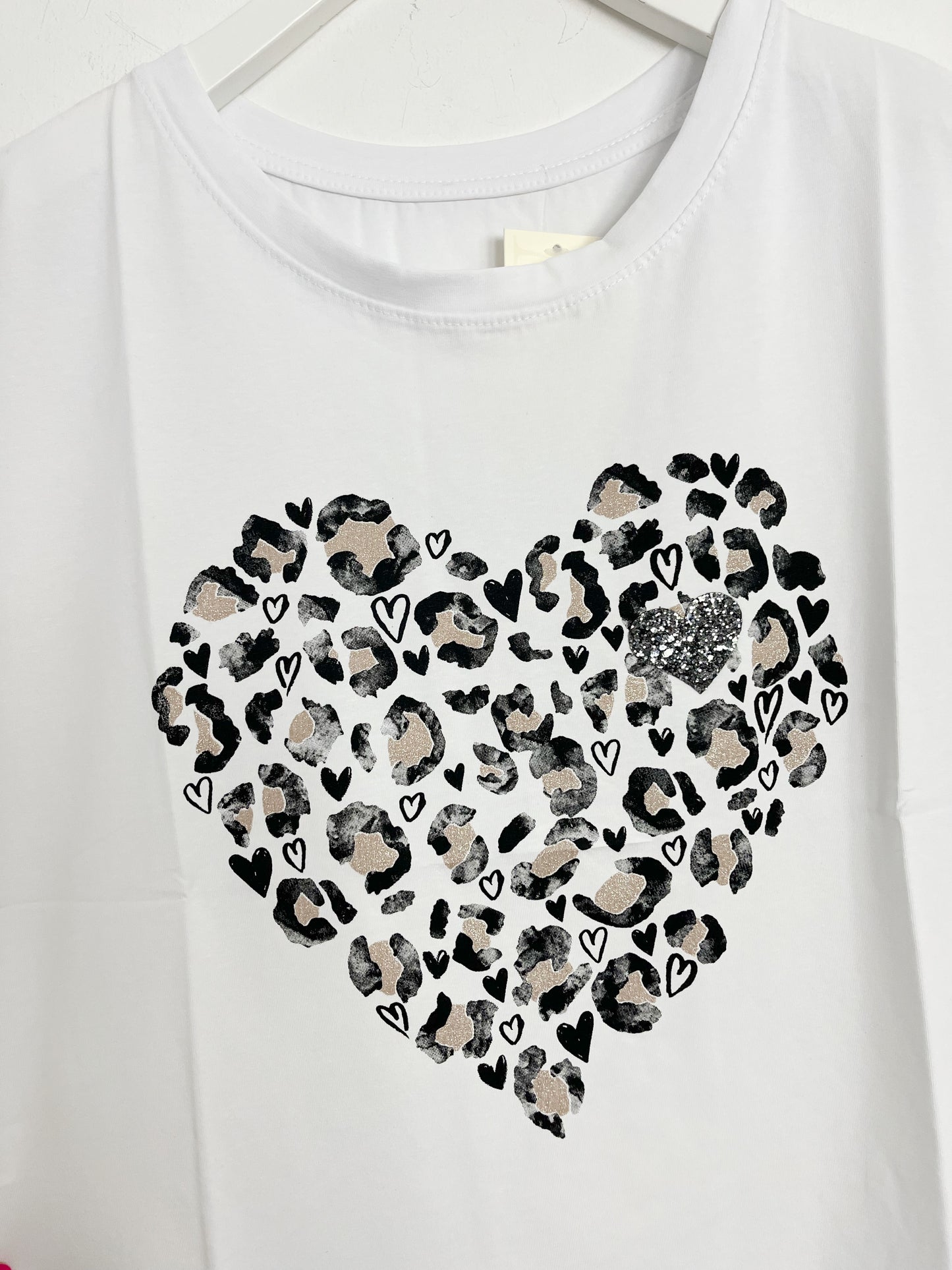 T-shirt linea morbida ⚫️