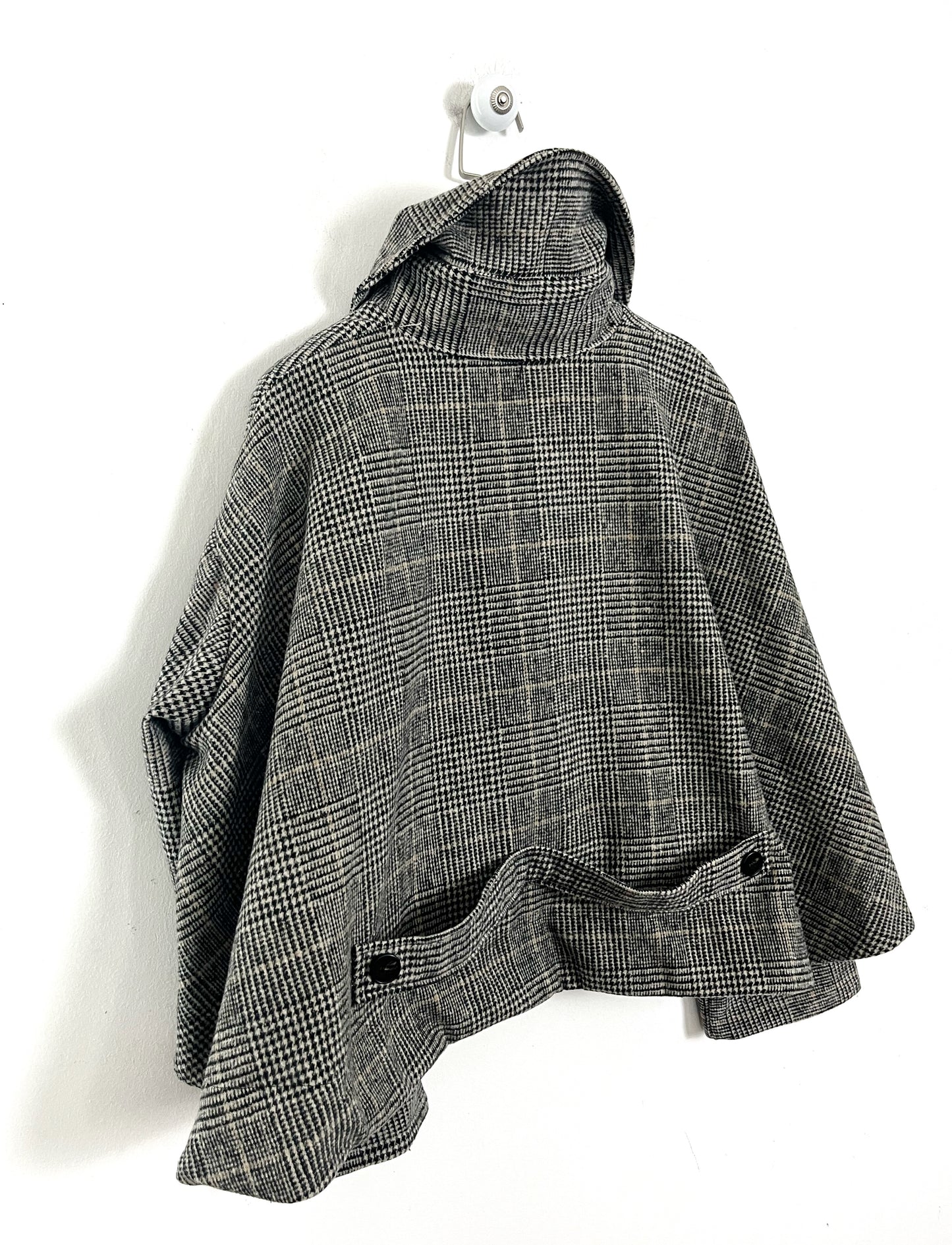 Simil Trench corto in tessuto ⚫️