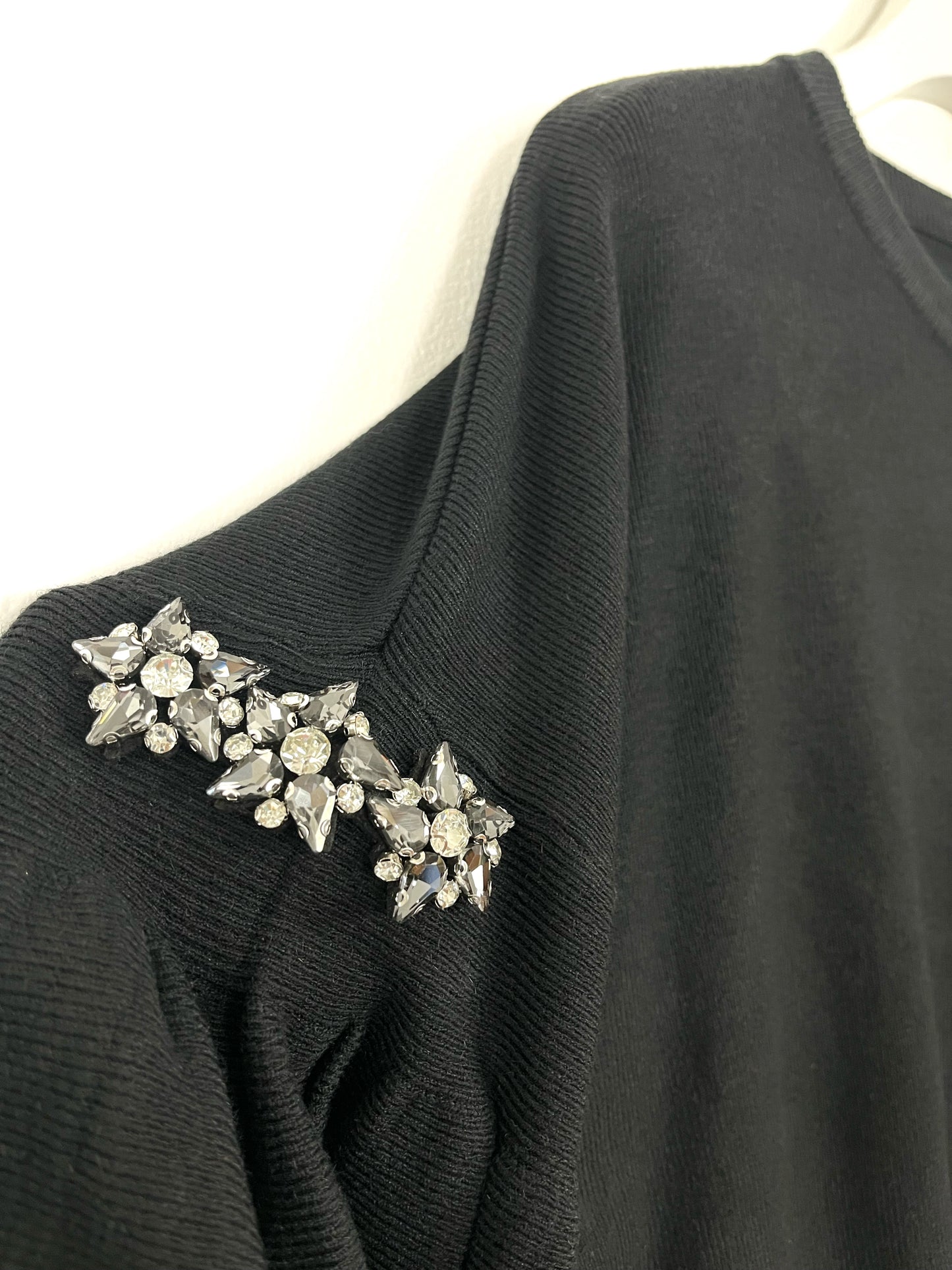 Maglioncino Girocollo con Strass ⬛️