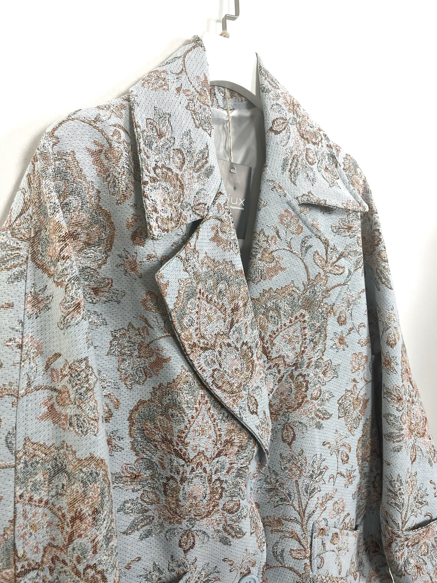 Cappotto in tessuto Jacquard ⚫️