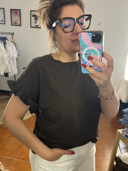 T-shirt Scatoletta con Rouge ⚫️