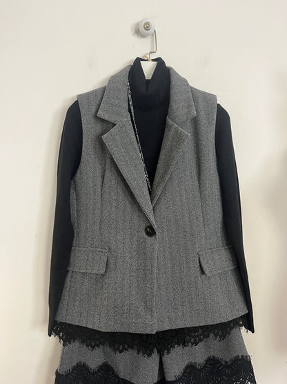 Shorts in tessuto Spigato ⬛️