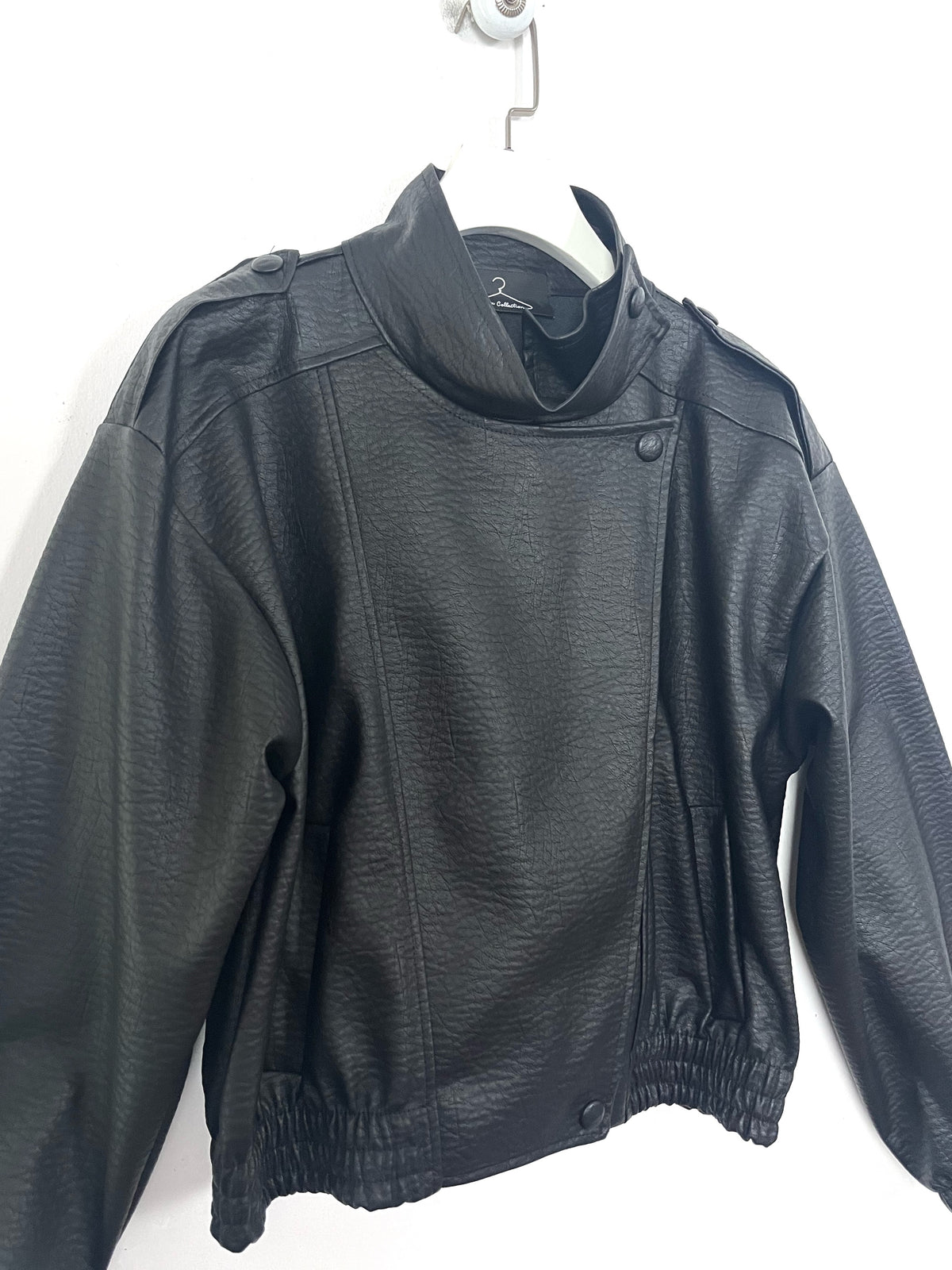 Bomber Ecopelle Cropped ⬛️