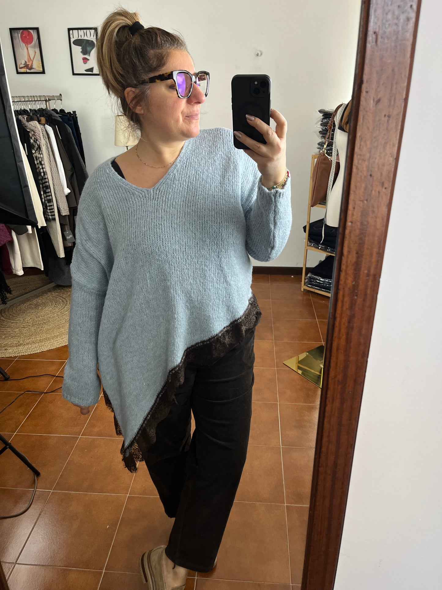 Maglia misto Lana asimmetrica con pizzo ⚫️