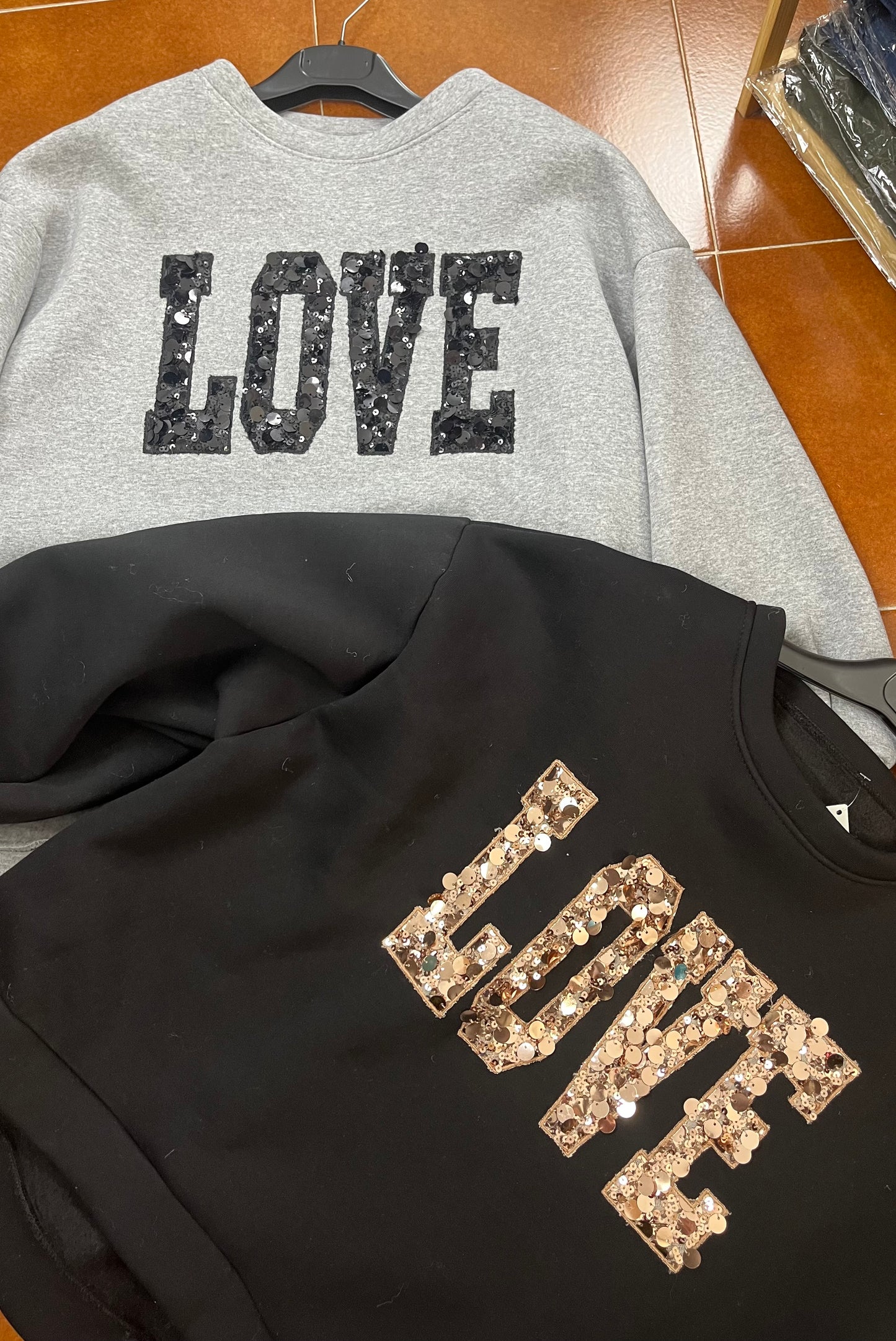 Felpa LOVE ⚫️