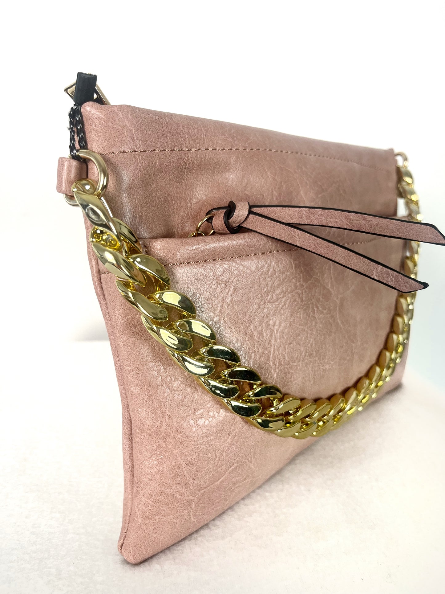 Bustina ecopelle con catena oro