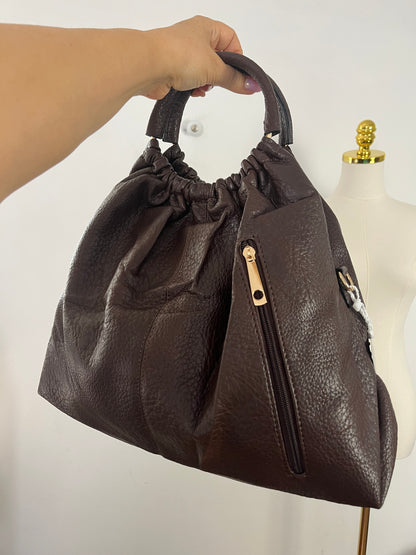 Borsa Sacca con borchie