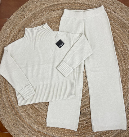 Completo maglia lupetto