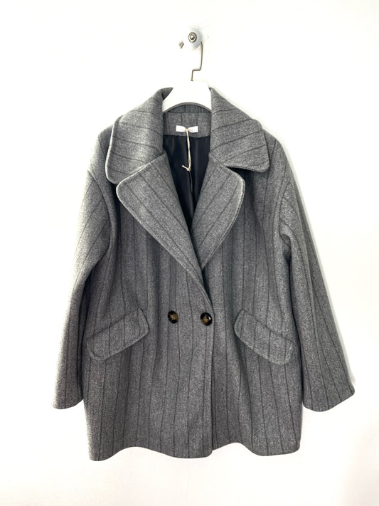 Cappotto in panno gessato doppiopetto