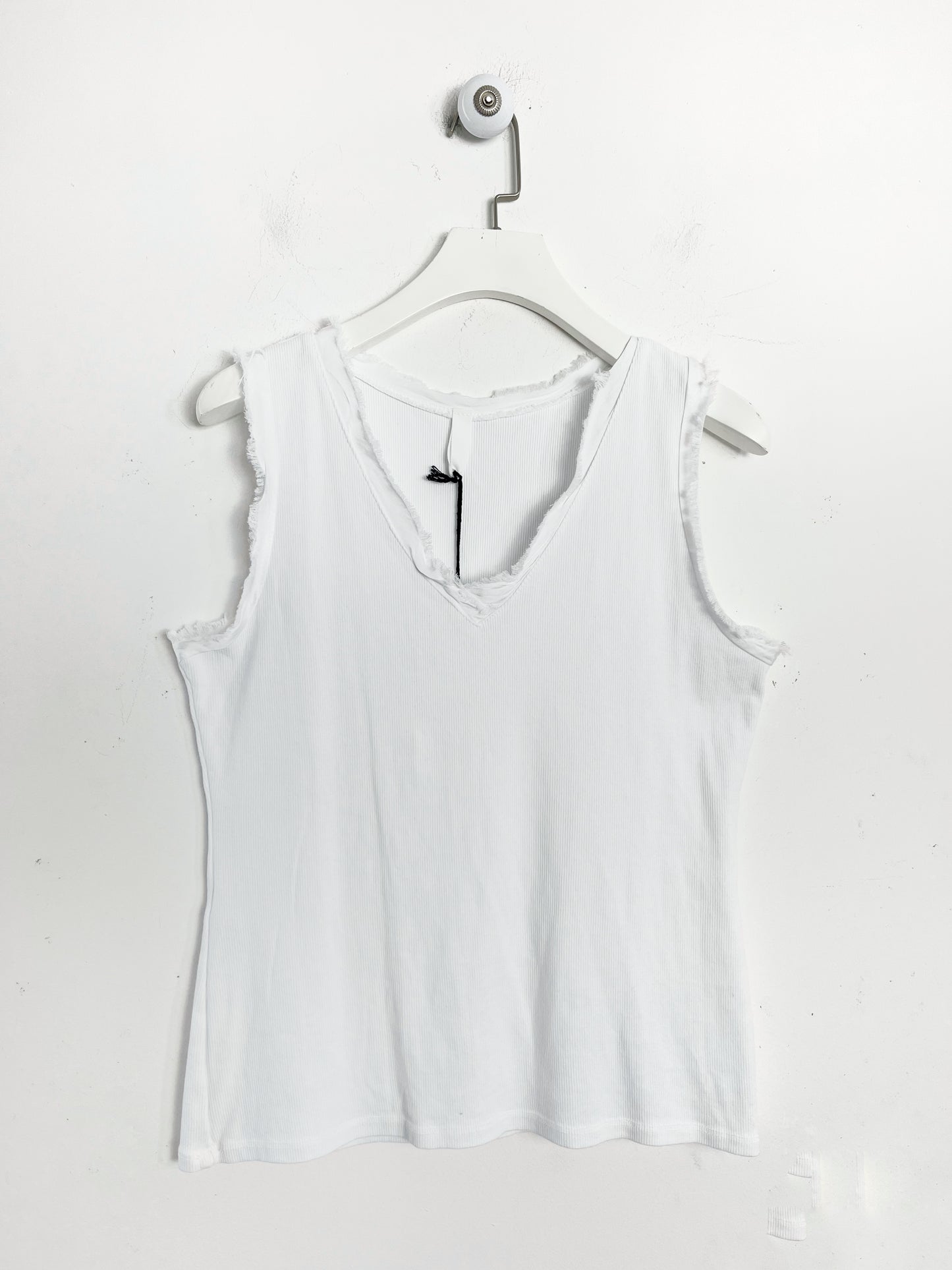 Canotta a V Naïf ⬛️