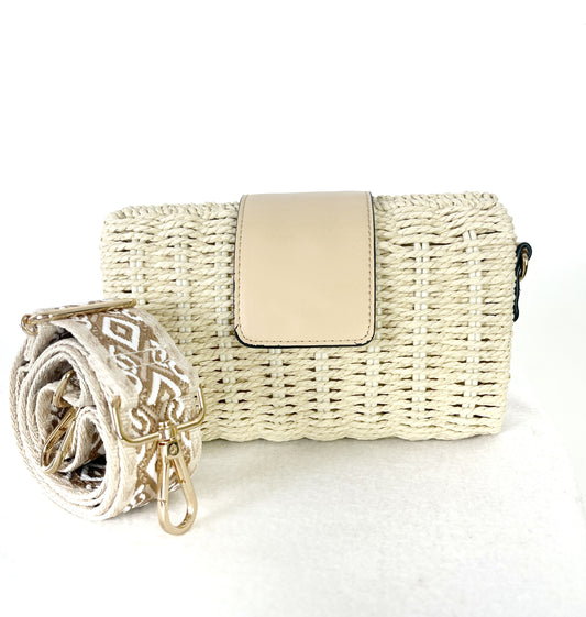 Pochette rigida in rafia