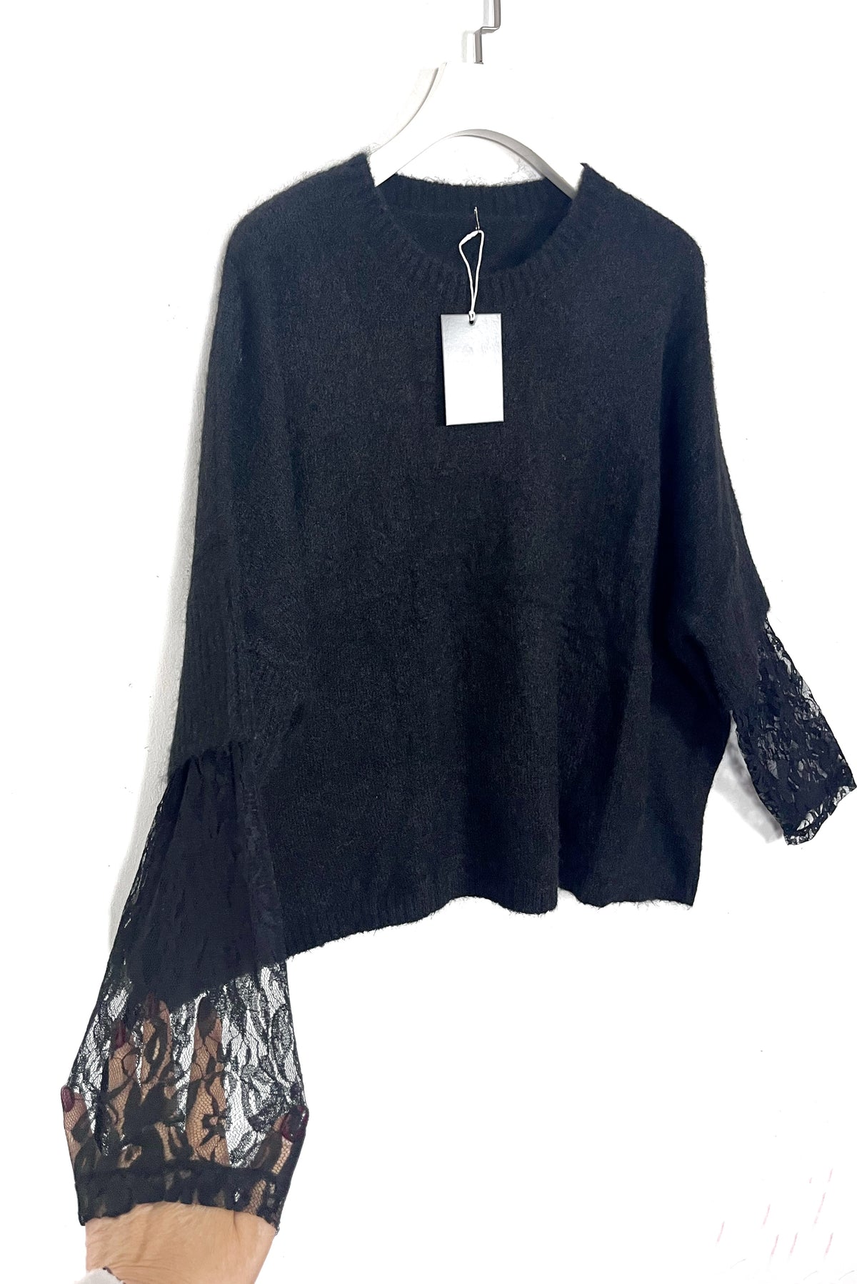 Maglia Misto Lana con maniche in Pizzi ⚫️