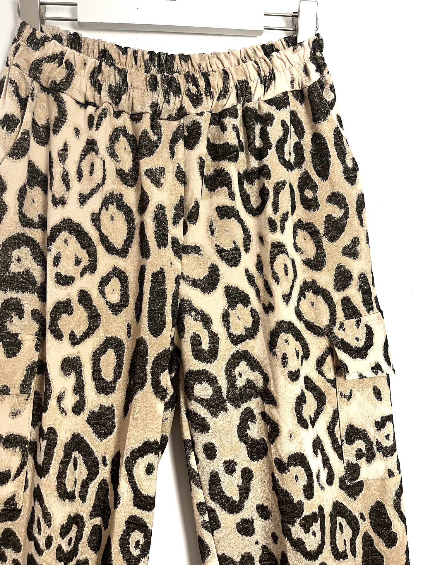 Cargo in felpa maculato