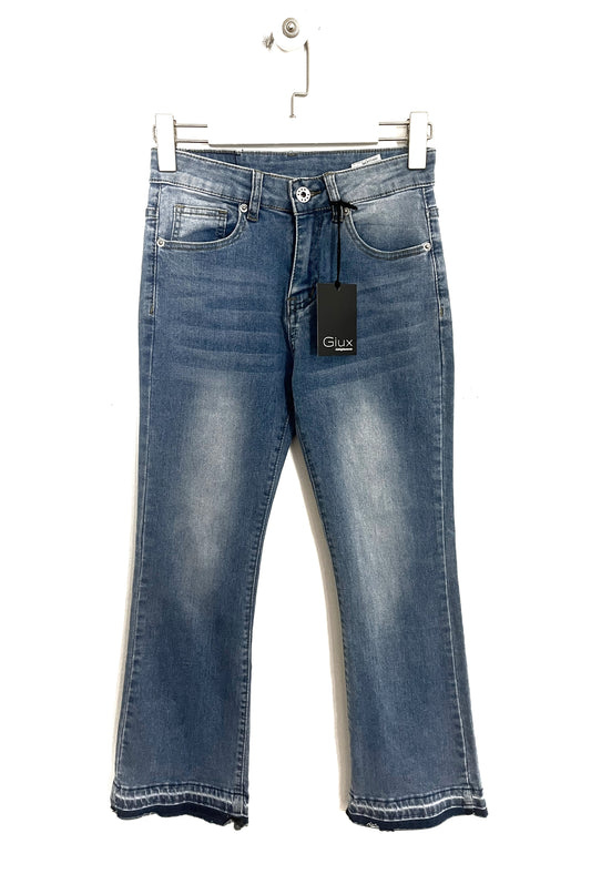 Jeans a trombetta sfrangiato